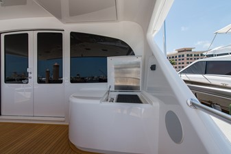 Miss Moneypenny 80 Aft Deck