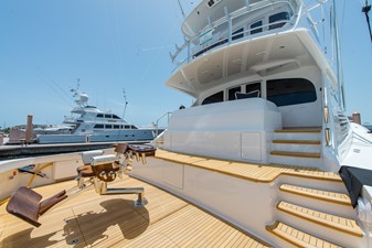 Miss Moneypenny 71 Cockpit