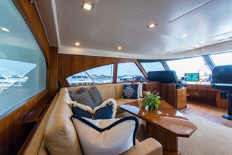 Miss Moneypenny 68 Enclosed Flybridge