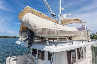 Dink and Topsides