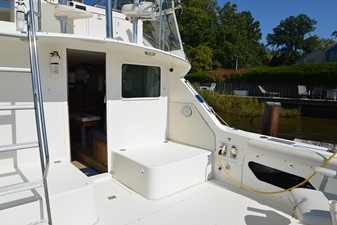 LULU (Name Reserved) 10 Cockpit
