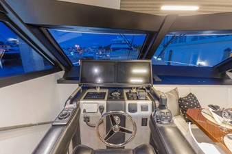 Ocean Alexander 70E12 16 