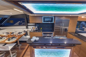 Ocean Alexander 70E12 12 