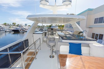 Ocean Alexander 70E12 36 