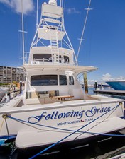 Following Grace 55 Stern View