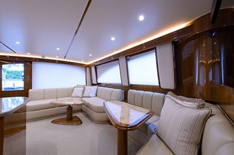 55' Viking  10 Dinette