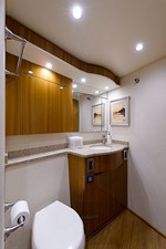 55' Viking  26 Guest Head