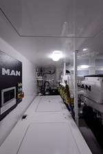 55' Viking  50 Engine Room