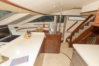 LADY SANDRA 11 Galley to Starboard