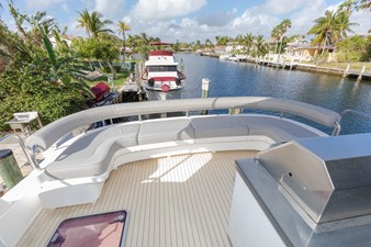 LADY SANDRA 21 Upper Aft Deck Seating