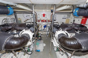 LADY SANDRA 44 Engine Room Looking Forward