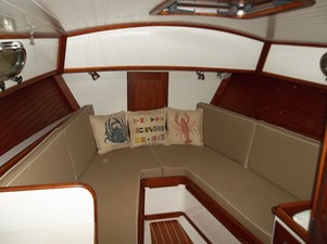 INTUITION 23 Cabin