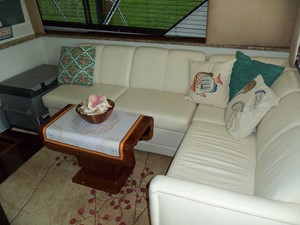 Salon to Starboard