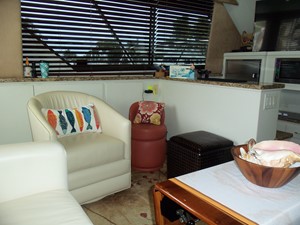 Salon to Port