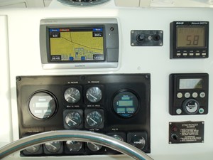 CHINA DOLL 25 Helm Detail to Starboard