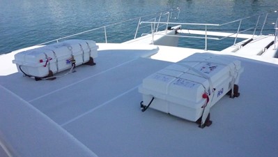 BONEFISH 40 Life Rafts