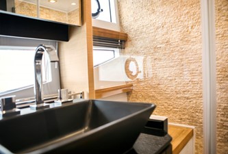 Okean 50 (50-06) 35 Master Bathroom