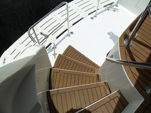 DUCHESS 26 Sport Deck Steps