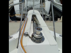 DUCHESS 51 Windlass Details