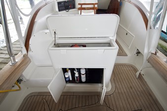 Hatch Cover 5 6