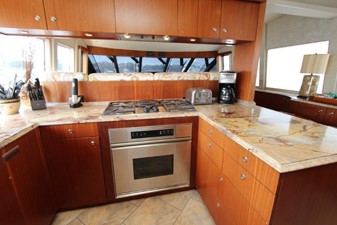 SHORE GIRL 14 Galley