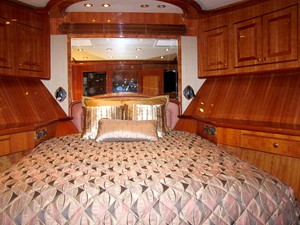 ADIOS 14 VIP Stateroom