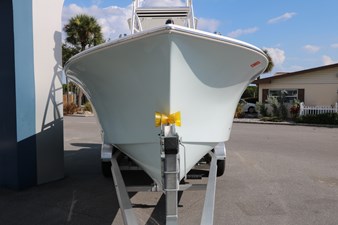 No Name 14 C Hawk 26 Center Console 2018 - Bow