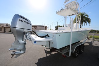 No Name 16 C Hawk 26 Center Console 2018 - Profile