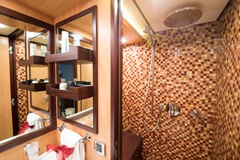 SEA BEAUTY 25 