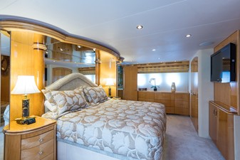 JANE E 22 Master Stateroom
