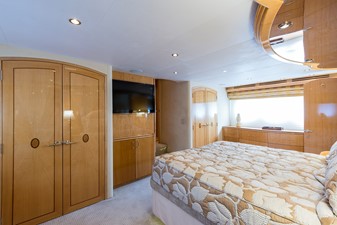 JANE E 25 Master Stateroom