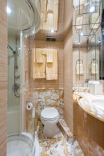 JANE E 55 Starboard Guest Head