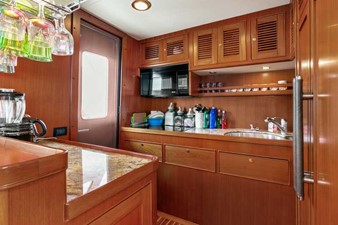 IRISH ROVER 10 Galley
