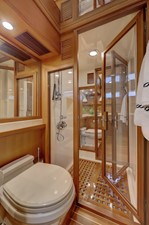 Buzz Mobile 37 Master Head Center Shower 78E-CB Marlow Explorer BUZZ MOBILE