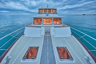 Buzz Mobile 58 Foredeck/Bow Facing Aft 78E-CB Marlow Explorer BUZZ MOBILE
