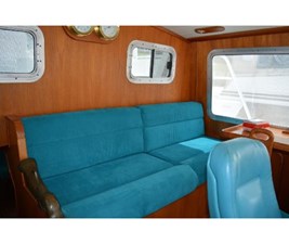 Touch and Go 38 Convertible PH Seating