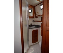 Touch and Go 46 Master Head Compartment
