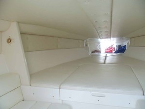 33' CIGARETTE NO NAME 8 Cabin Looking Forward