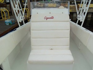 33' CIGARETTE NO NAME 13 Console Seat