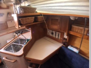 32 1998 Catalina 320 12 