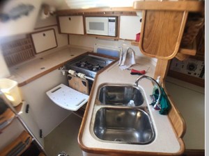 32 1998 Catalina 320 15 