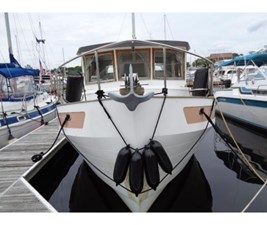 Sundowner Tug 32 1 27108459_20190610083111171_1_LARGE