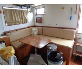 Sundowner Tug 32 15 167108459_20190610083117751_1_LARGE