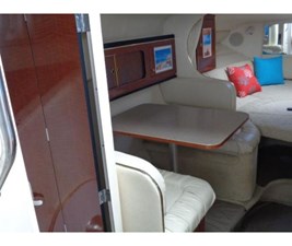Sea Ray 290 Sundancer 15 176856149_20180926115319179_1_LARGE