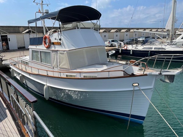 Grand-Banks-42-IMG_2171