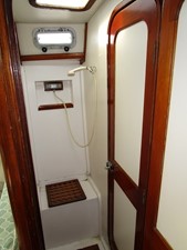 Dove 32 