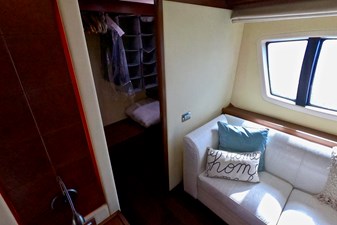 Sempre Grati 14 2009 85 Azimut Flybridge - Master Stateroom (4)
