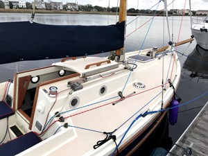 Tapa's Knot Working 15 starboard top deck