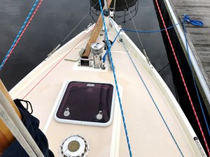 Tapa's Knot Working 22 2005 Cornish Crabber foredeck