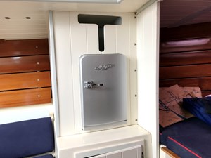 Tapa's Knot Working 38 refrigerator